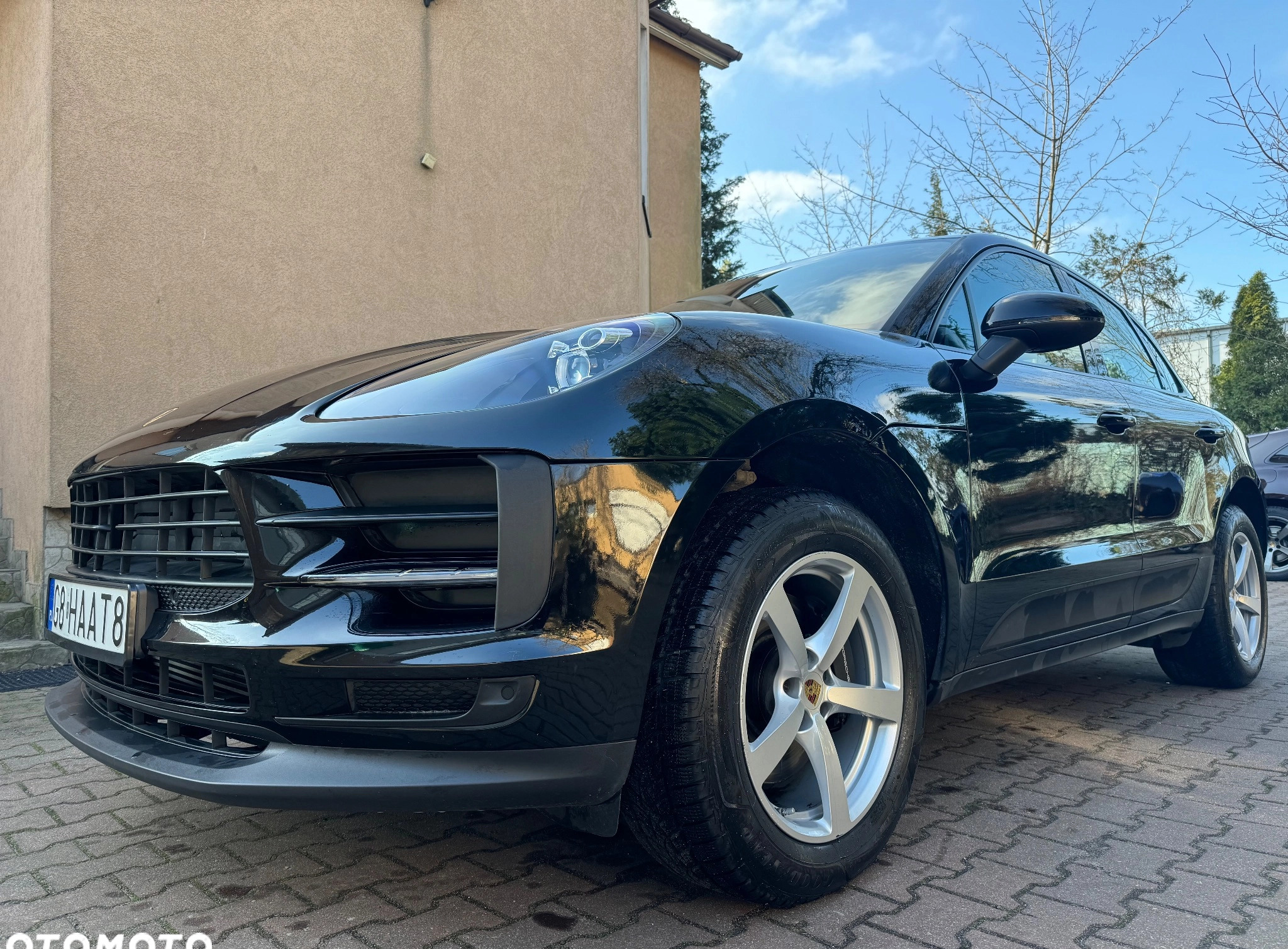 Porsche Macan cena 225000 przebieg: 60400, rok produkcji 2019 z Reda małe 191